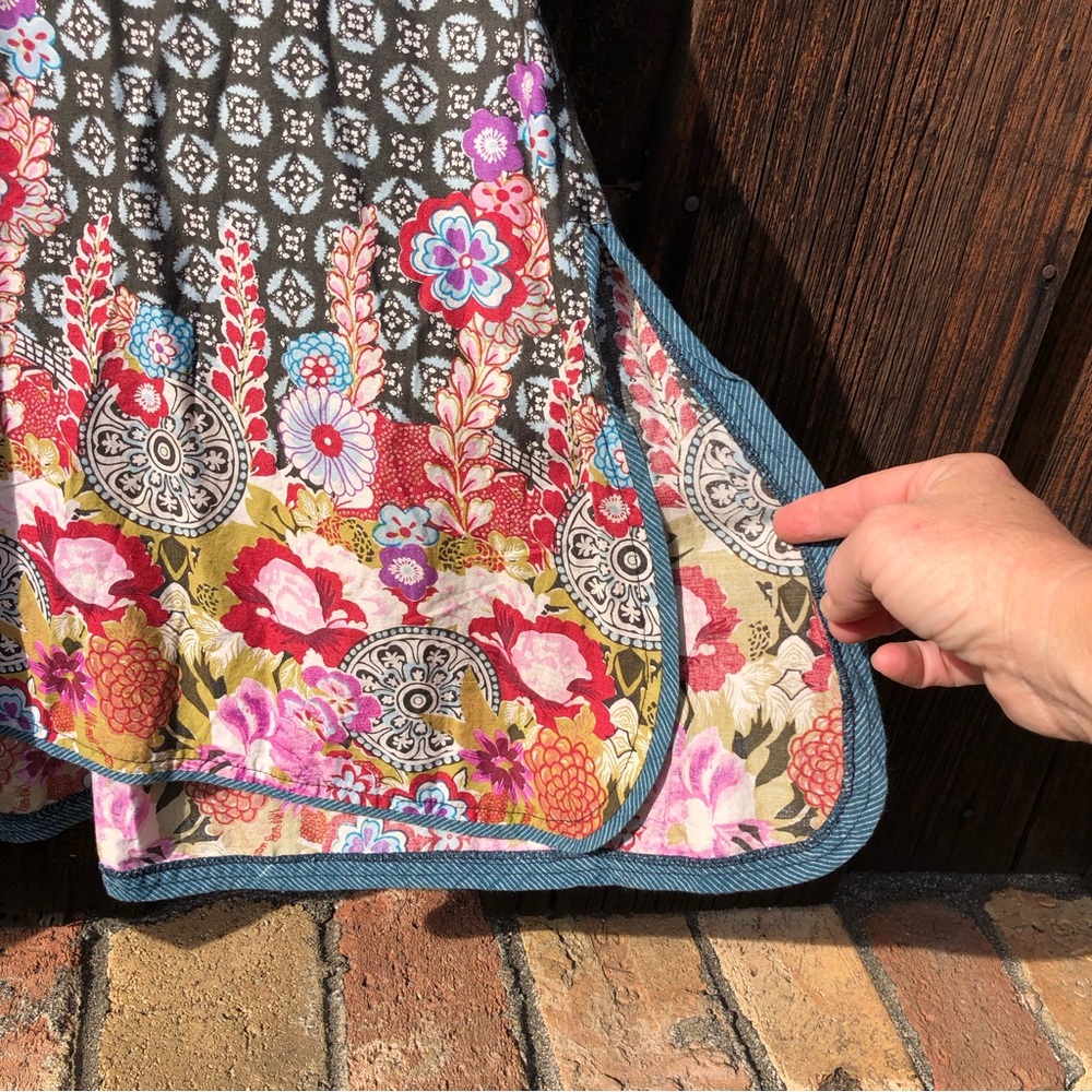 18 Fire. Sleeveless Tunic. Small. - Picture 7 of 9